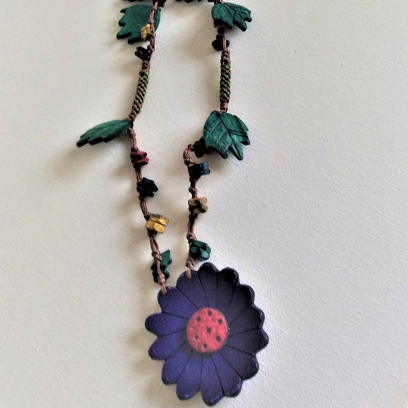 Multi-Colored Coconut Shell Flower Necklaces-Rounded Petals - Picture 3 of 7
